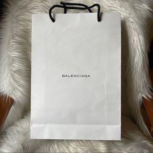 Balenciaga Shopping Bag perfect for gifts